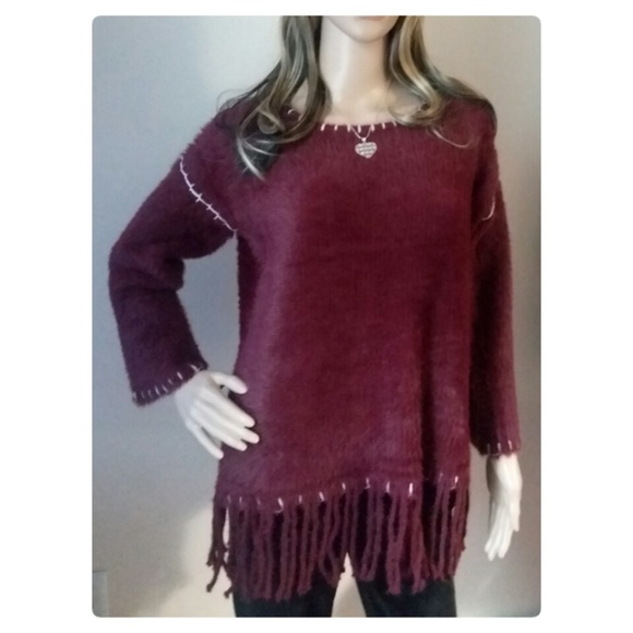 FUZZY WINE FRINGE SWEATER! - Picture 3 of 7